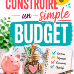 Une femme souriante qui planifie son budget à l'aide de papier et d'un ordinateur.