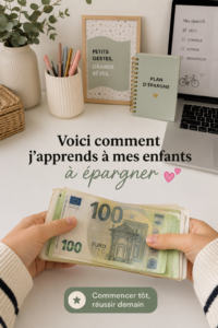 Une maman et ses enfants discutent de gestion d'argent autour d'un tableau ludique.