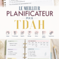 Une femme utilisant un planificateur pour organiser ses tâches liées à l'ADHD.