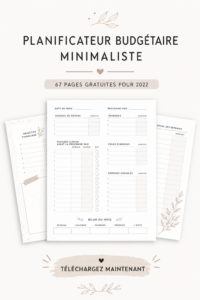 Image d'un planificateur de budget minimaliste sur une table en bois.