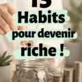 Femme en train de gérer ses finances avec un ordinateur et des documents.
