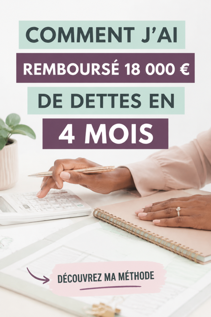 Femme souriante avec un ordinateur portable, planifiant son budget pour rembourser ses dettes.