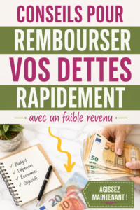 Une femme souriante calculant son budget pour gérer ses dettes.